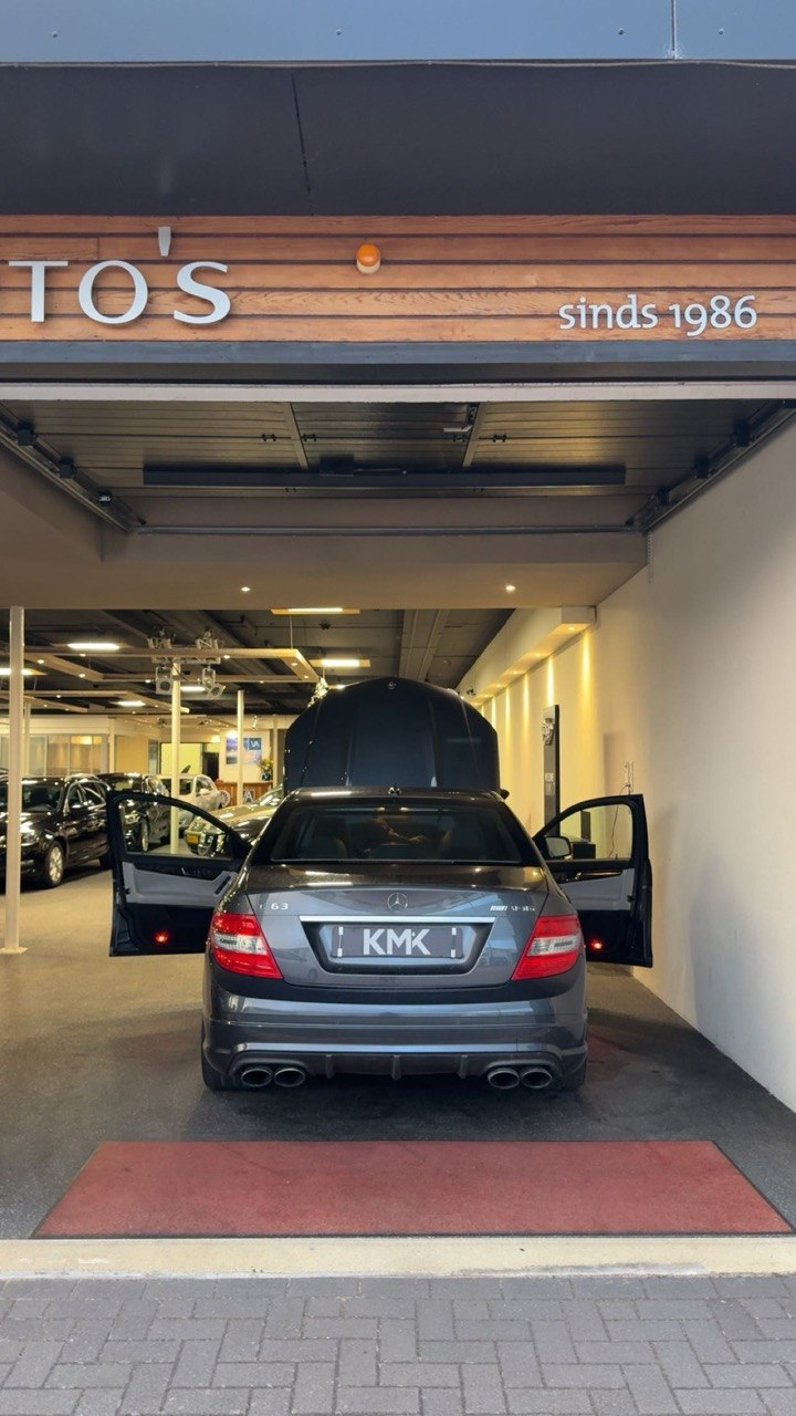 Mercedes C63